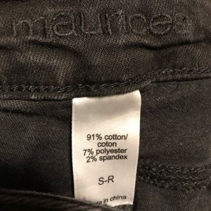 Maurices Pants - Maurices SMALL REGULAR Jeggings BLACK w HOLES Maurices Pants - Maurices SMALL REGULAR Jeggings BLACK w HOLES